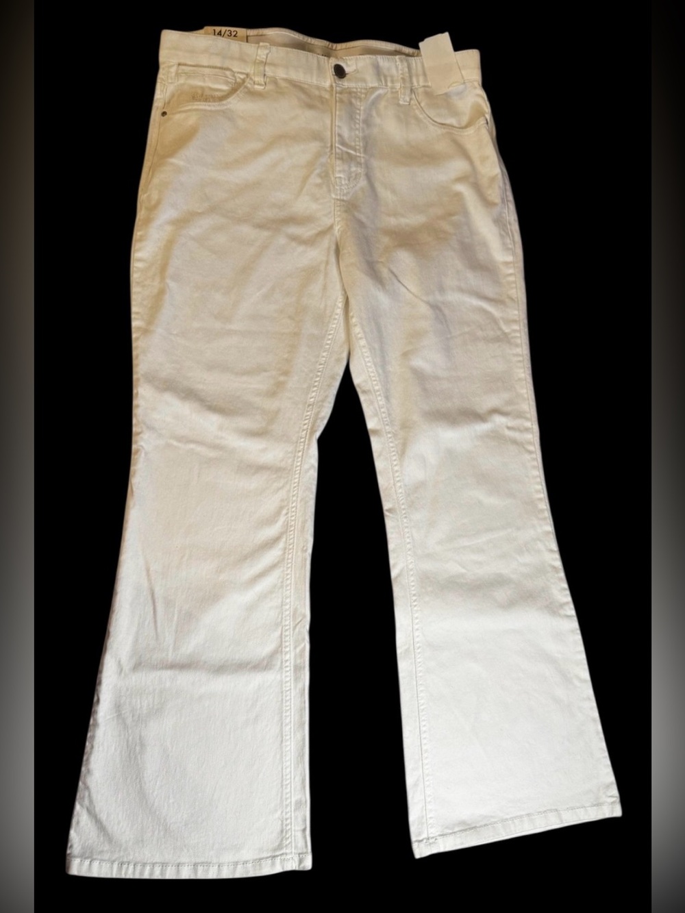 NWT size 14/32 Curve Appeal Jeans White High Rise Flare Wide Leg Gigi Heritage